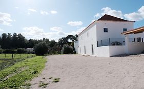 Azóia 10 - Hostel&Casas de Campo